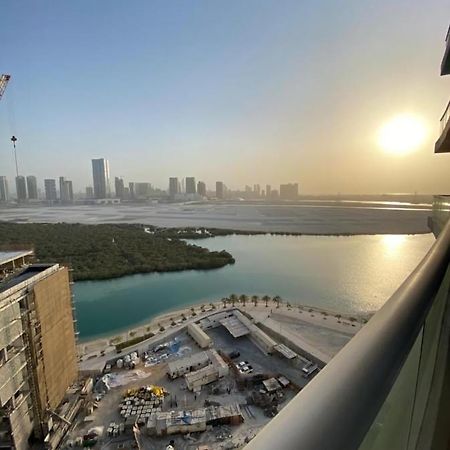 Large Size One Bedroom Apartment With Sea View Abu Dhabi Buitenkant foto