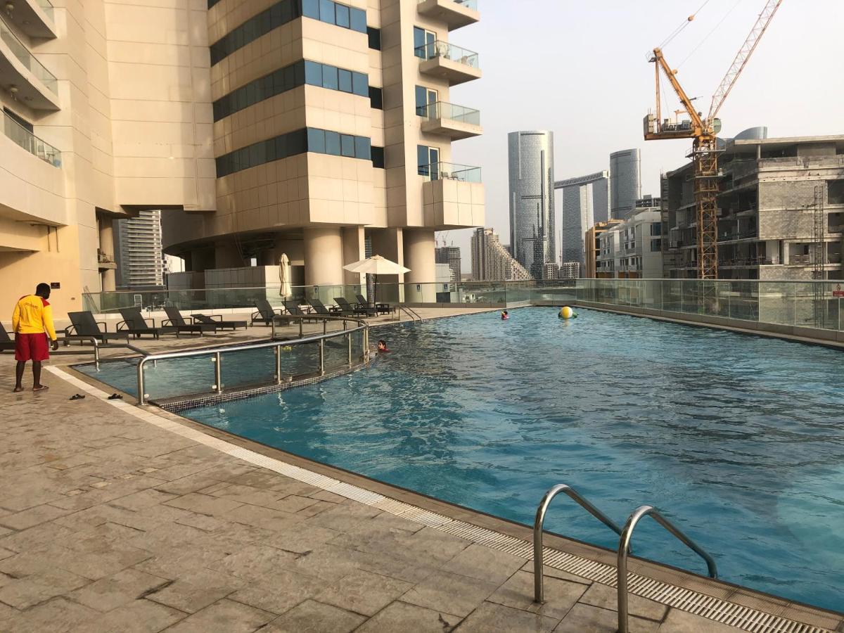Large Size One Bedroom Apartment With Sea View Abu Dhabi Buitenkant foto